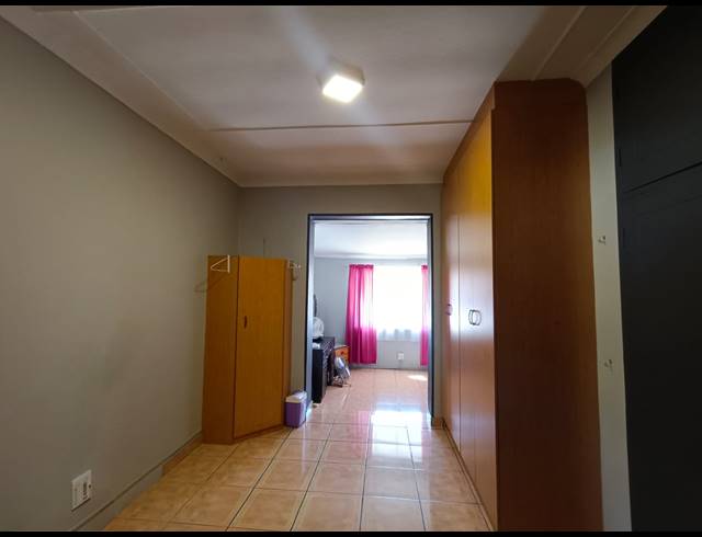 3 BEDROOM HOUSE FOR SALE IN VANDERBIJLPARK CW 5